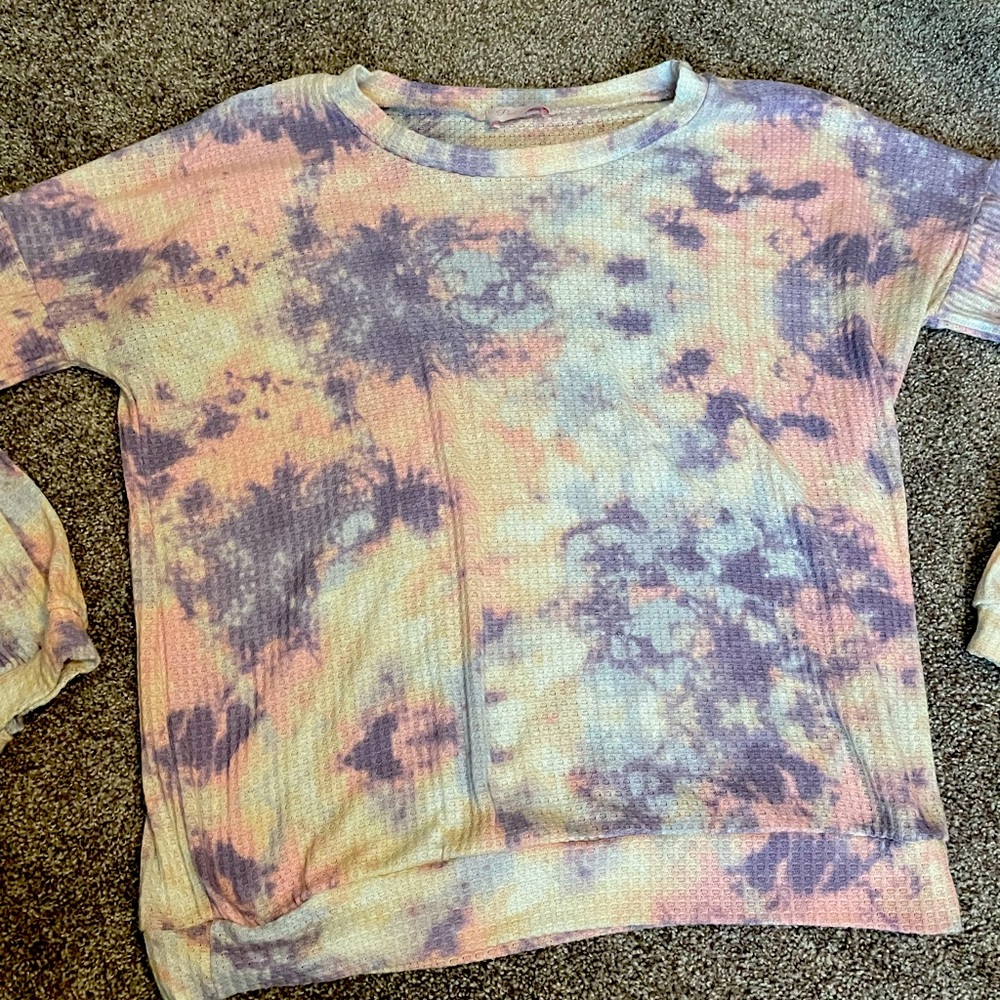 Pink Lilly, long sleeve waffle knit tee.